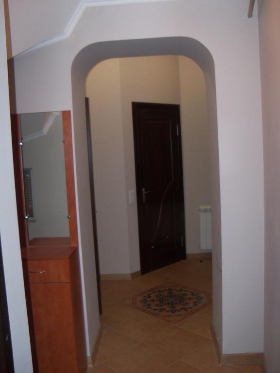 לבוב Apartment Roman מראה חיצוני תמונה