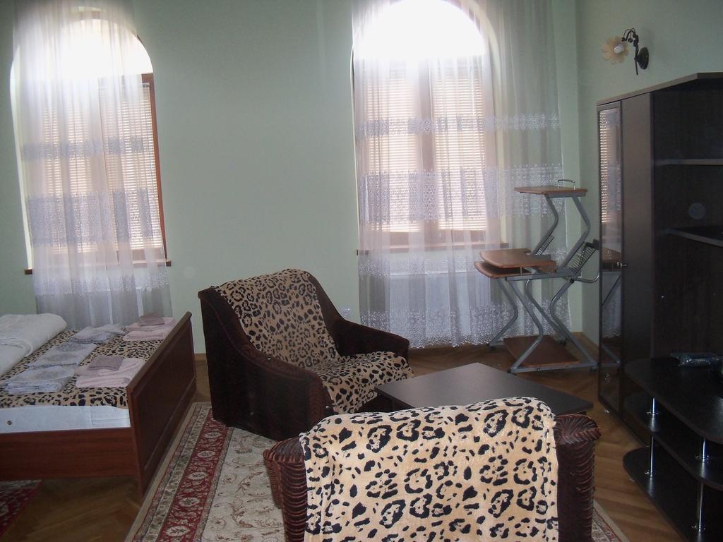 לבוב Apartment Roman מראה חיצוני תמונה